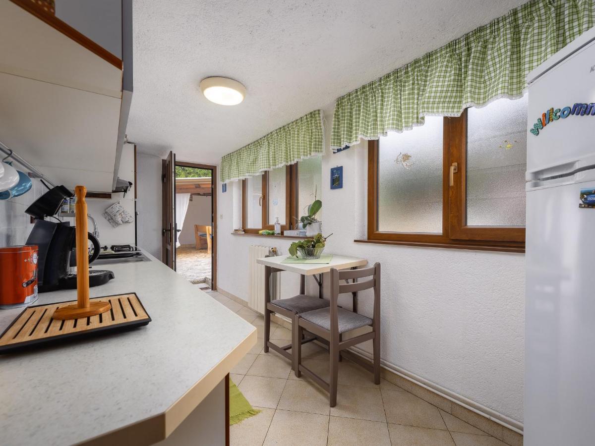 Casa Astrid By The Sea In โปเรช ภายนอก รูปภาพ